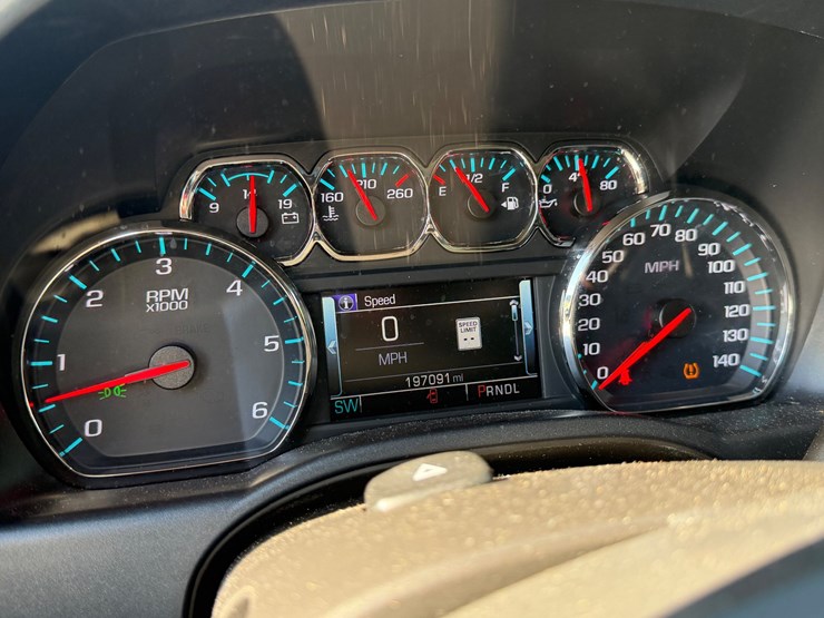 #49-•-2018-gmc-sierra-slt-pickup-truck-image-27