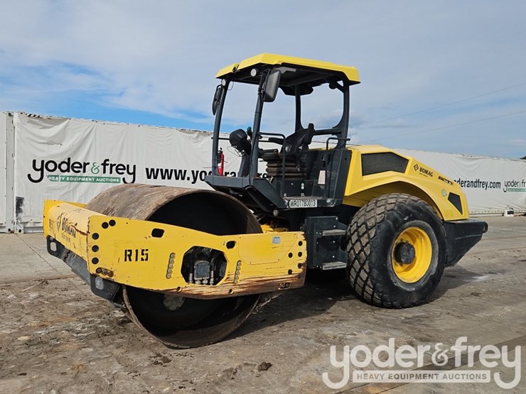2017-bomag-bw211d-3-image-1