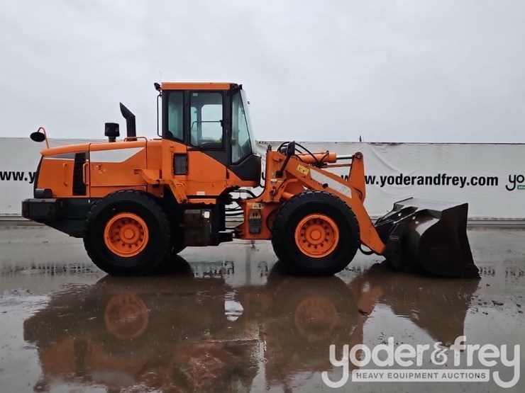 2018-doosan-dl220-5-image-6
