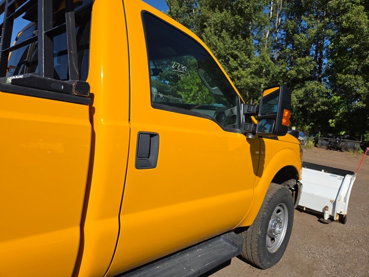 2015-ford-f350-image-21