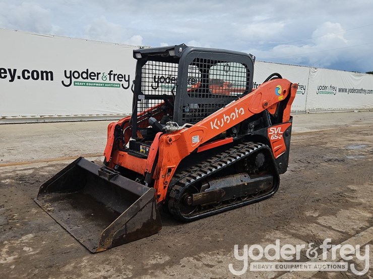 2023-kubota-svl65-2-image-1