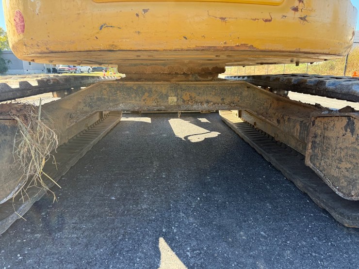 2018-caterpillar-305.5e2-image-5