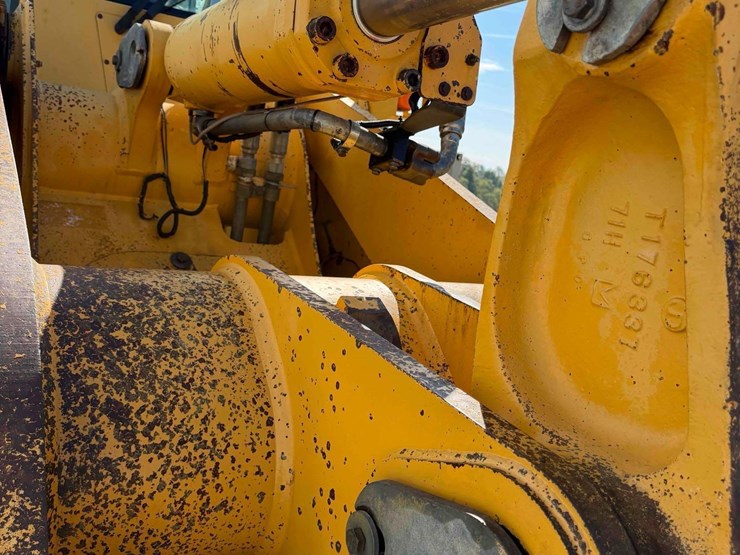 deere-744h-image-7