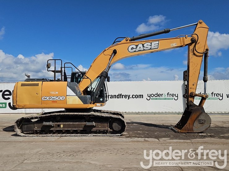 2016-case-cx250d-image-5