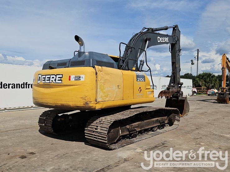 2019-deere-210g-image-5