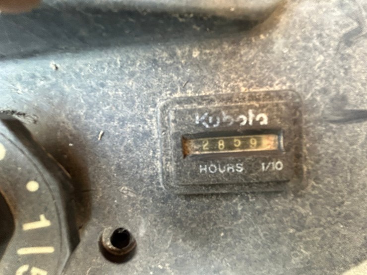 kubota-zd331-image-46