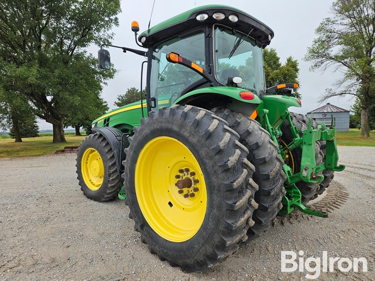 2011-john-deere-8285r-image-7