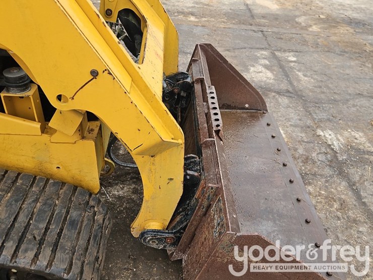 2018-caterpillar-257d-image-12
