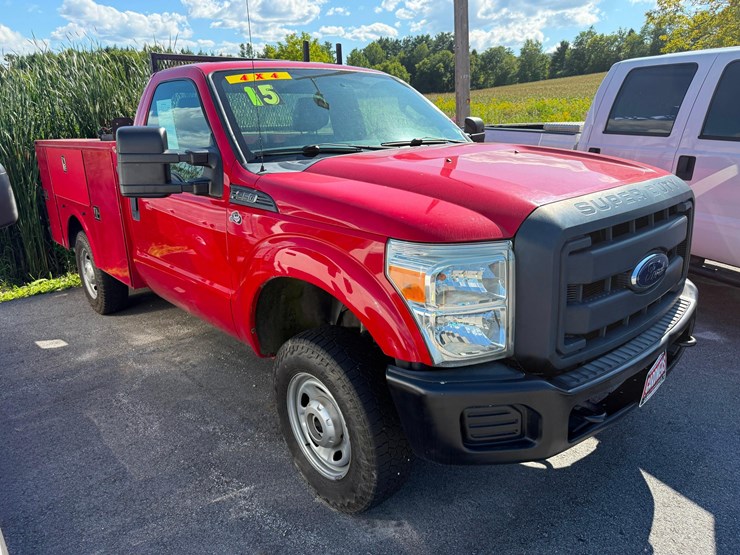 2015-ford-f250-sd-xl-image-2