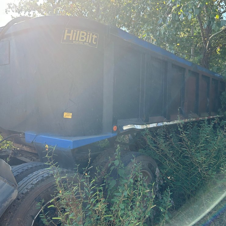 #10582 • Hi-Bilt T/A ~22' Dump Trailer INV#10582