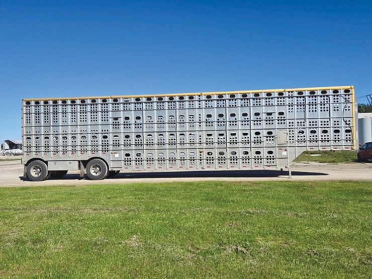 2013-merritt-gold-line-image-1
