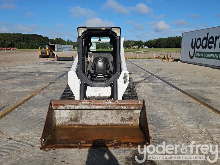 2019-bobcat-t595-image-14