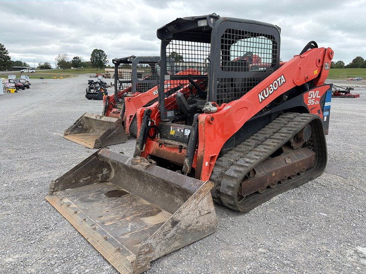 kubota-svl95-2s-image-1