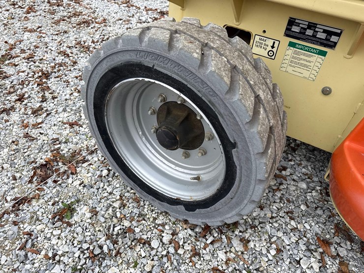 2002-jlg-4069le-image-10