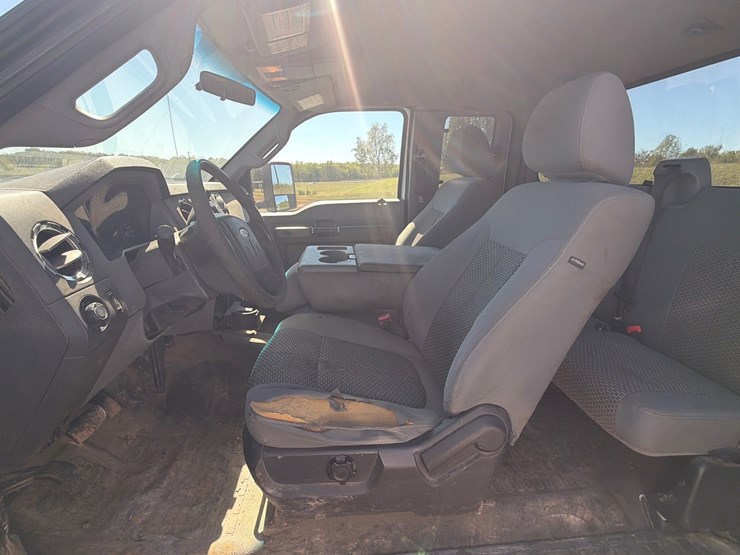 2011-ford-f250-xlt-image-17