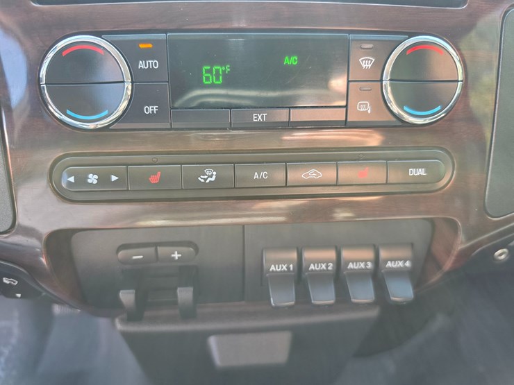 2009-ford-f250-image-40