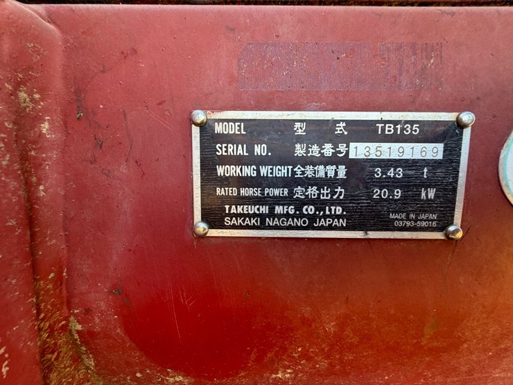 2007-takeuchi-tb135-image-24