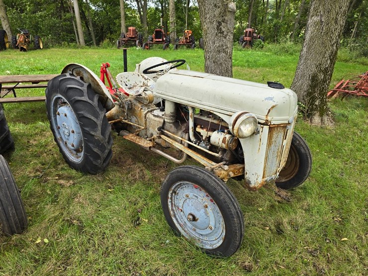 ford-8n-image-5