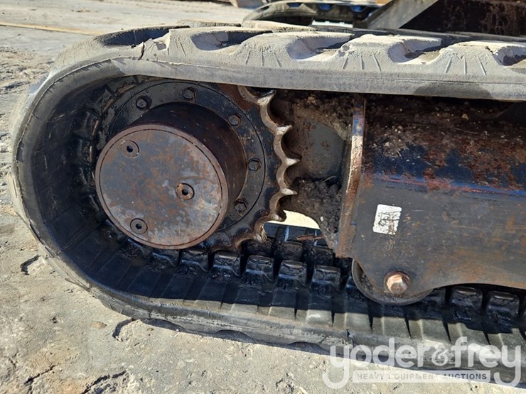 2018-kubota-kx033-4-image-9