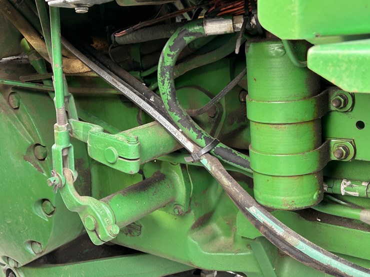 john-deere-4440-image-22