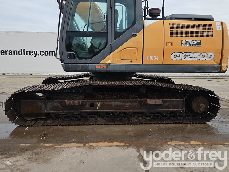 2018-case-cx250d-image-19