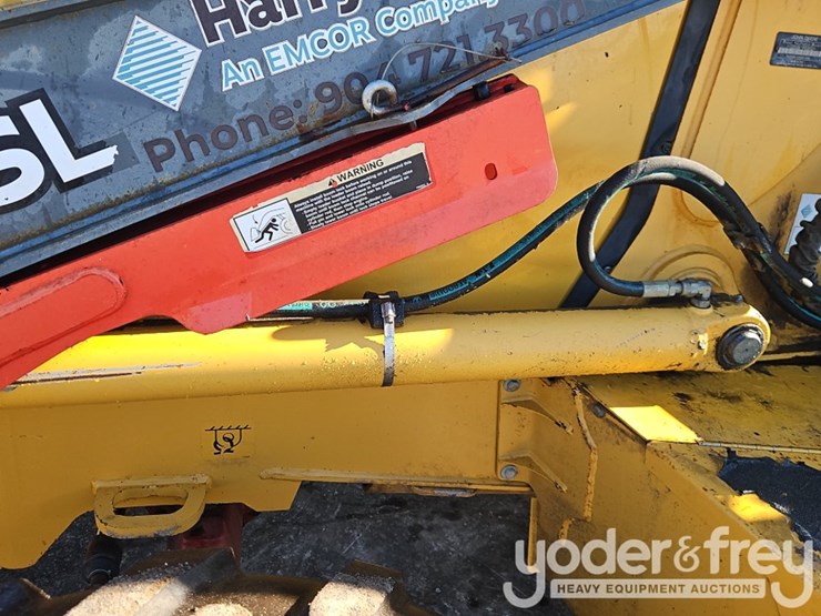 2016-deere-310sl-image-13