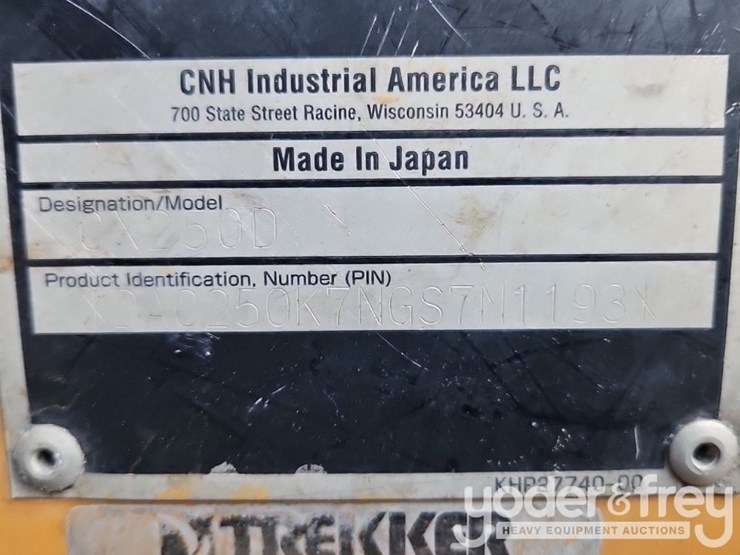 2016-case-cx250d-image-39