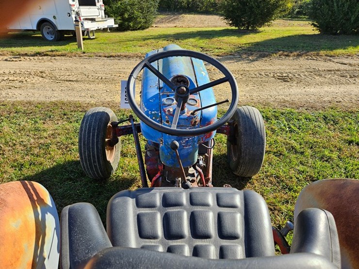 ford-800-image-23