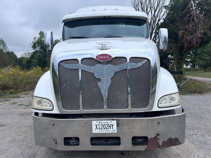 2006-peterbilt-386-image-11