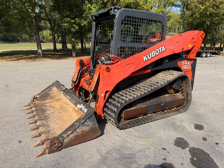 kubota-svl90-2-image-1