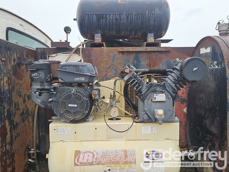 1990-ford-l8000-image-19