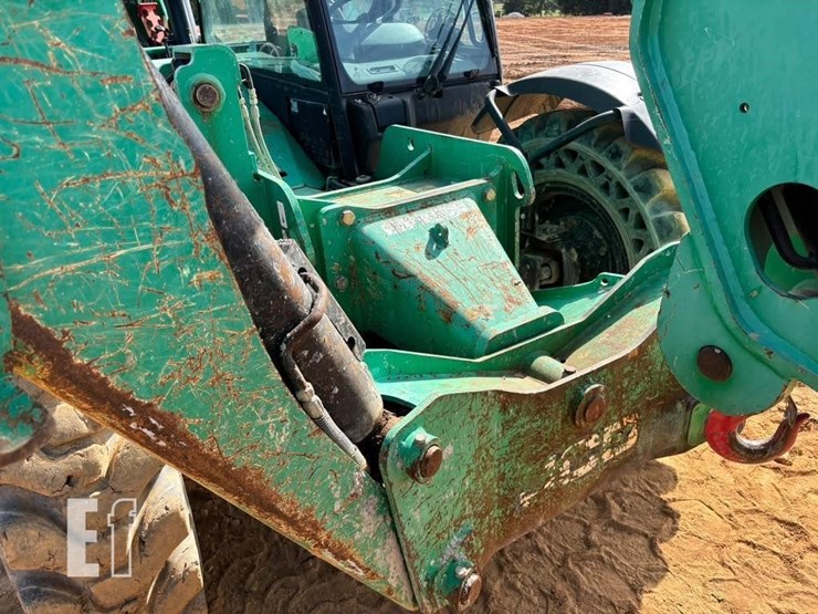 2018-jcb-512-56-image-16