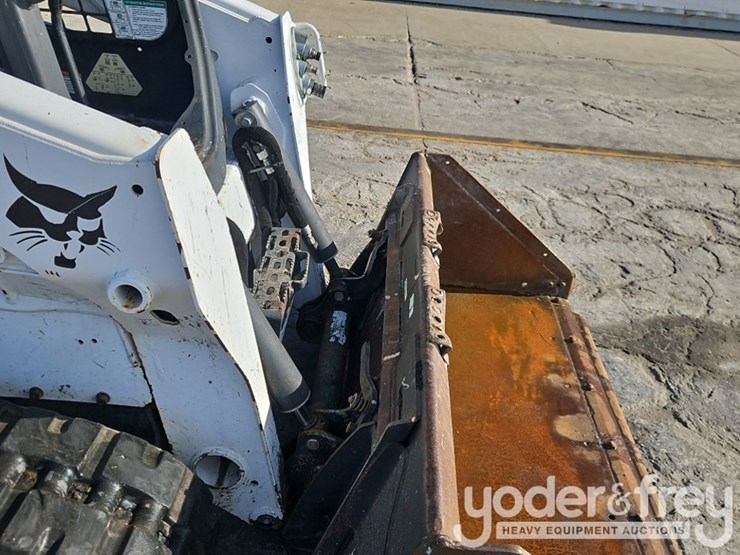 2019-bobcat-t595-image-13