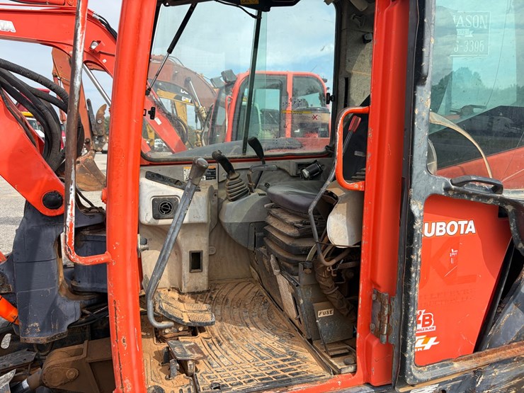 #22-•-2009-kubota-080-3-mini-excavator-image-20