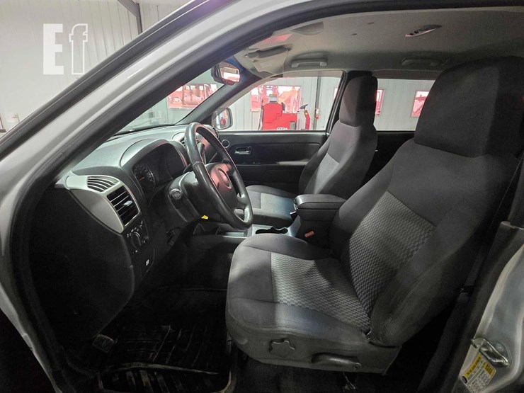 2012-chevrolet-colorado-image-9