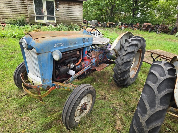 ford-800-image-2
