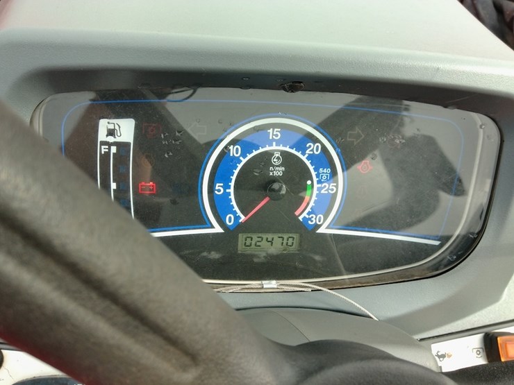 2020-massey-ferguson-2750e-image-7