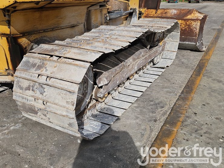 2013-deere-650k-lgp-image-9