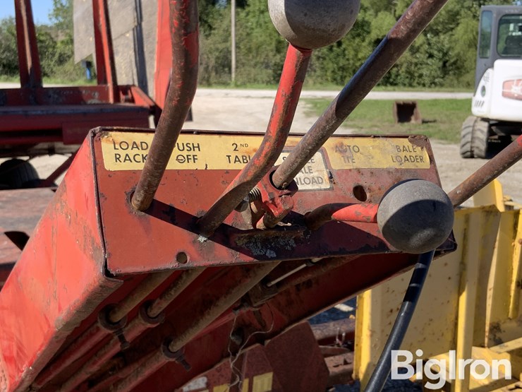new-holland-stackliner-1034-image-13