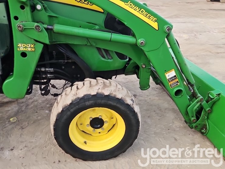 2012-john-deere-4520-image-9