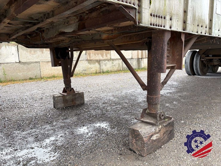 strick-trailer-image-10