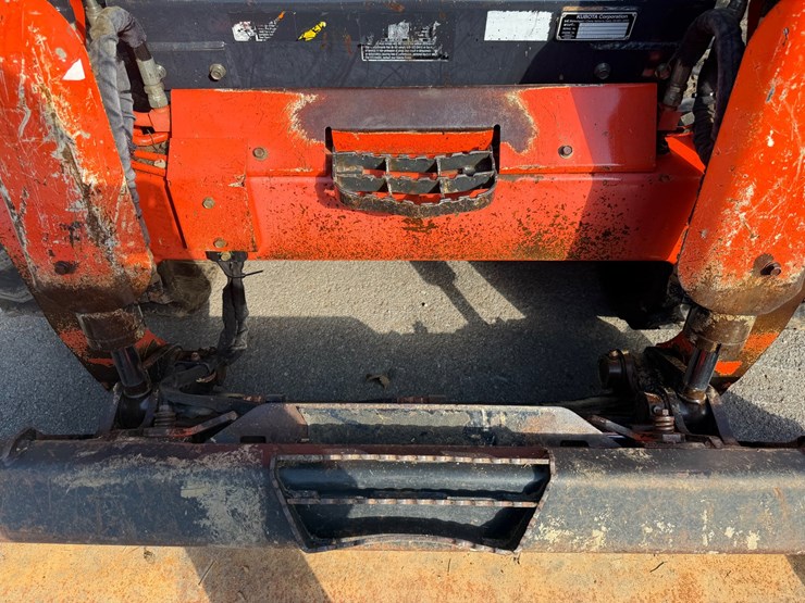 kubota-svl90-2-image-14