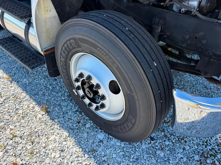 2007-ford-f750-xlt-sd-image-34
