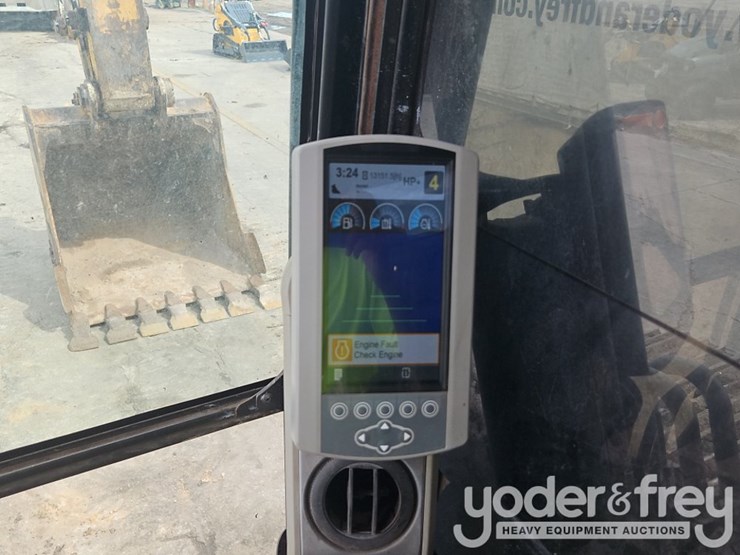 2014-caterpillar-329el-image-41