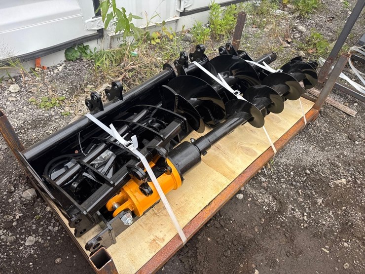 new-giyi-mini-excavator-attachment-set-image-2