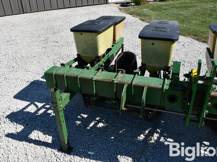 john-deere-7100-image-12