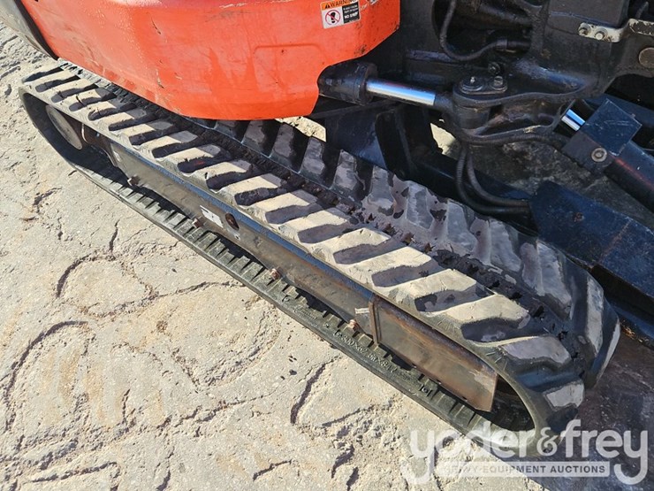 2018-kubota-kx033-4-image-13