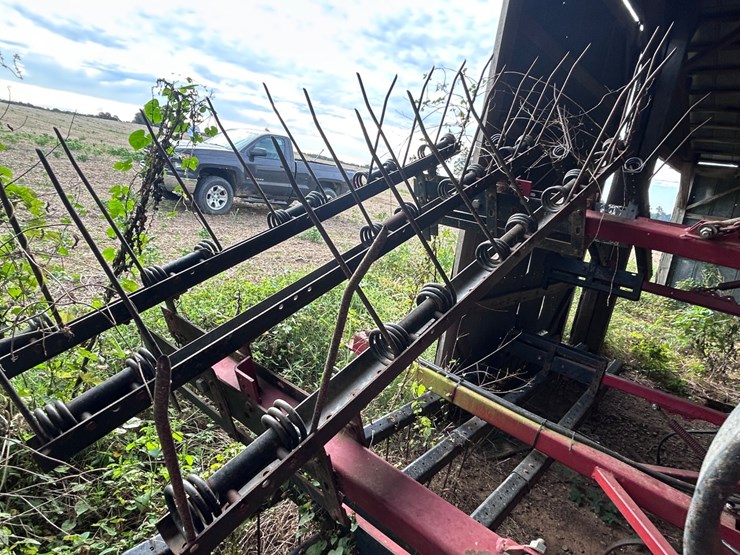 #74-•-case-4300-field-cultivator-image-32