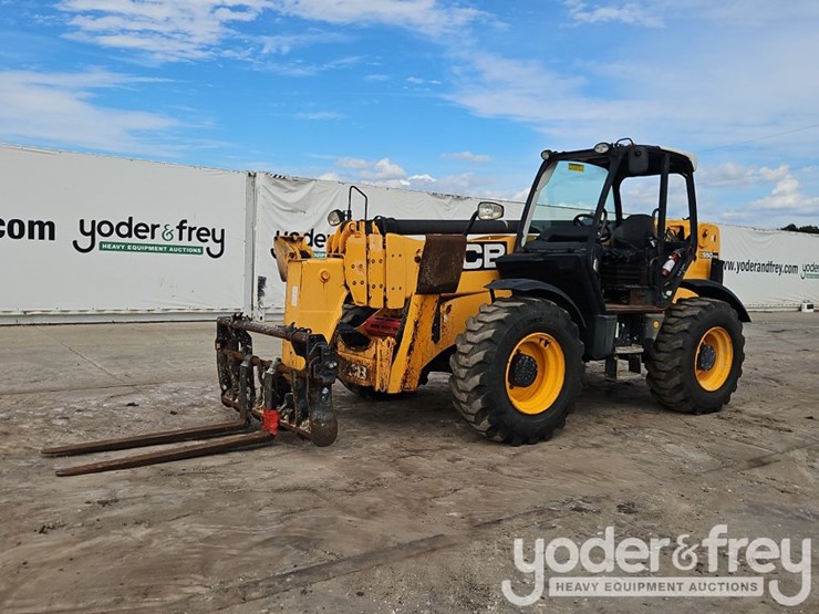 2013-jcb-550-170-image-1