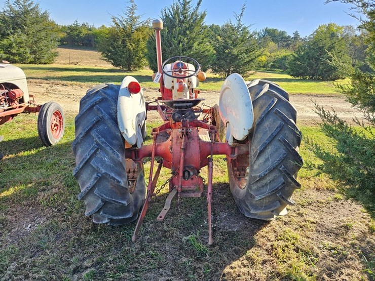 ford-801-image-4